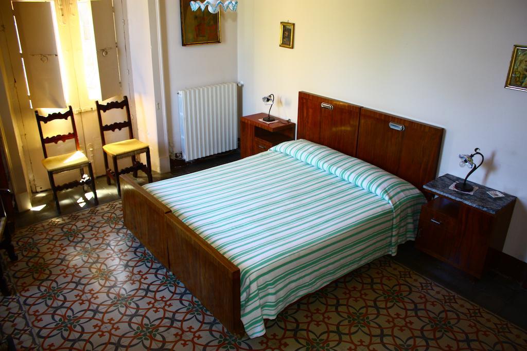 B&B Sotto I Pini Zafferana Etnea Exterior photo